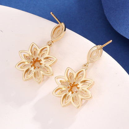 Ice Crystal Snowflake Ear Stud Female Hollowed Fashion