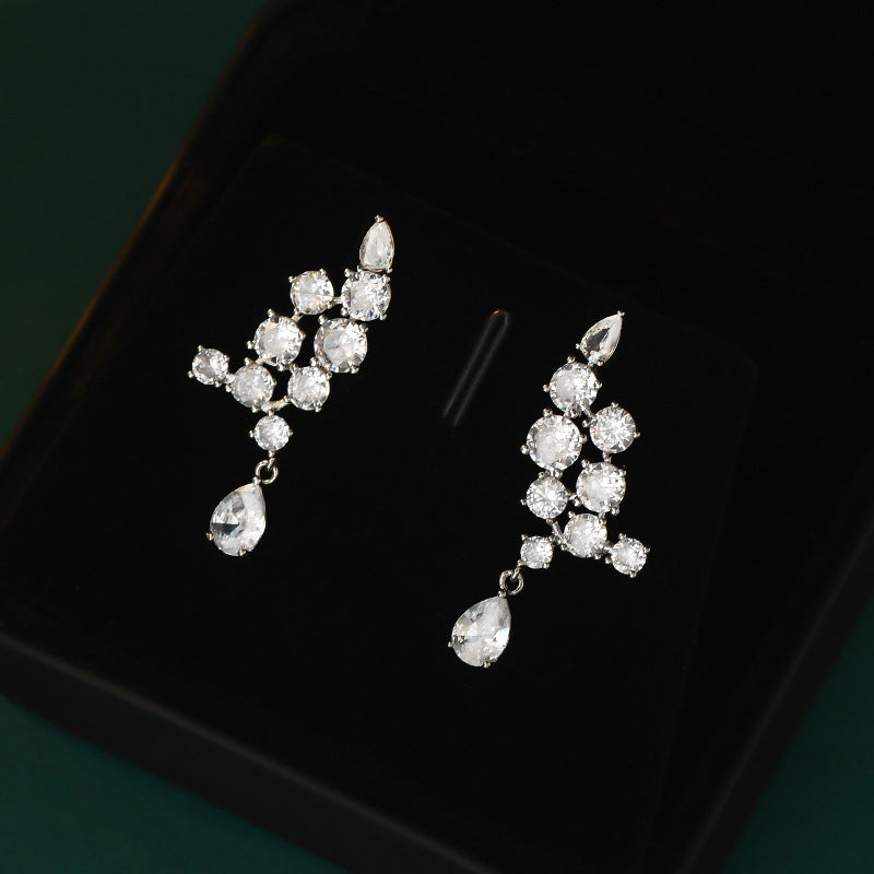 Micro Inlaid Zircon Super Shiny White Wings Stud Earrings